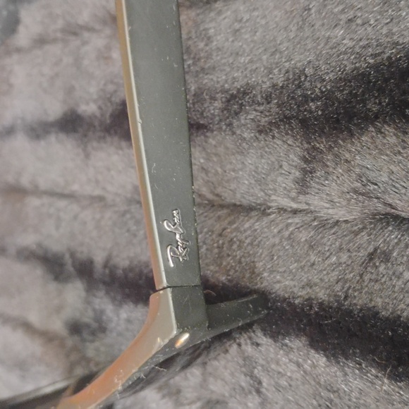 Ray-Ban 2132, "new wayfarers", Polarized - Picture 6 of 9